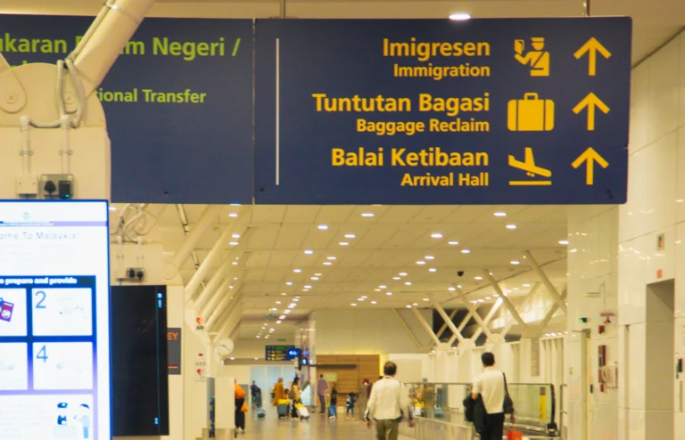 How to choose an eSIM for international travel